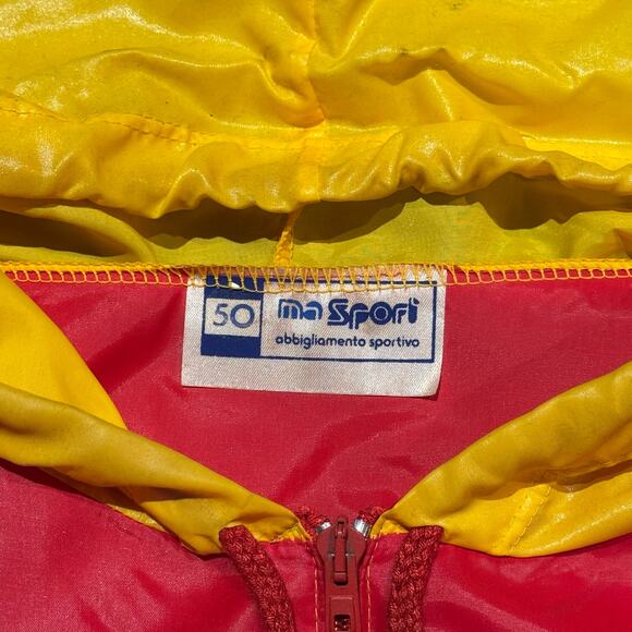 1970s Team Ferrari F1 Racing Windbreaker - Picture 3 of 9